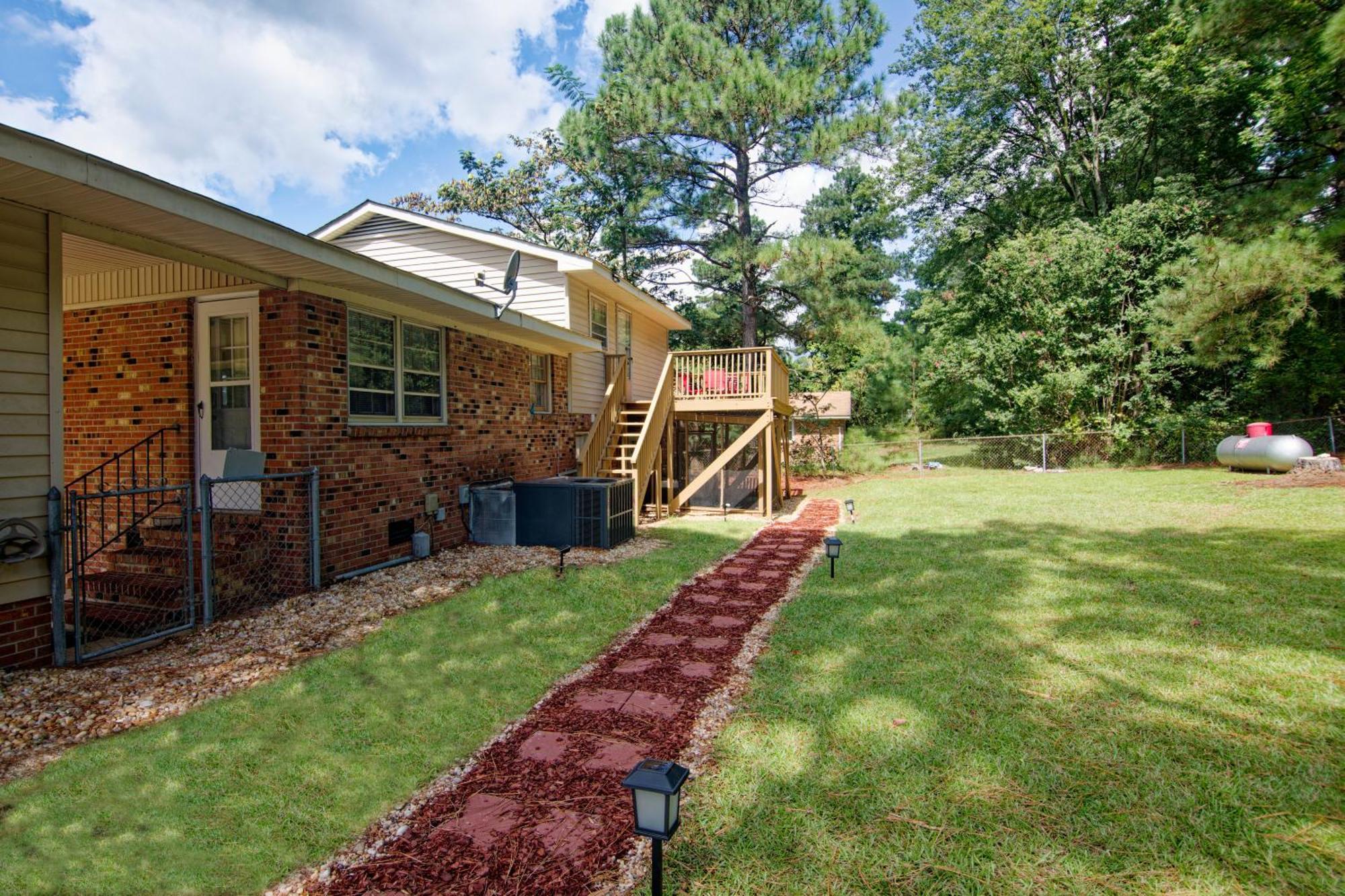 Pine Forest Zen Cottage - 10 Min To Fort Bragg Fayetteville Exterior photo